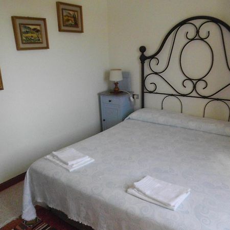 Residence Il Colle Collestrada 部屋 写真