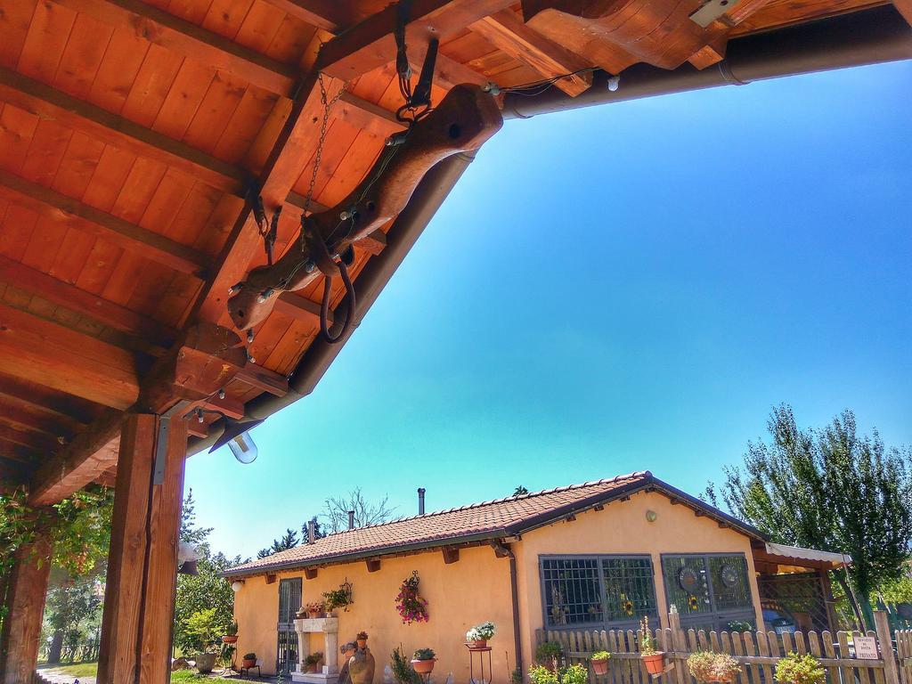 Residence Il Colle Collestrada エクステリア 写真