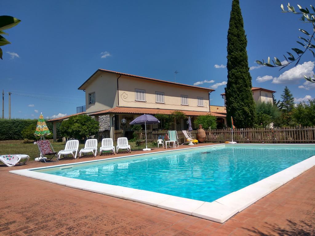 Residence Il Colle Collestrada エクステリア 写真